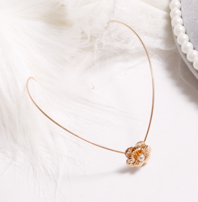 Sweet Pearl Flower Hair Clip and Headband Accessories